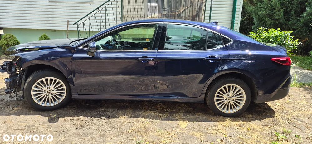 Toyota Camry 2.5 Hybrid Dynamic Force Prestige e-CVT - 3