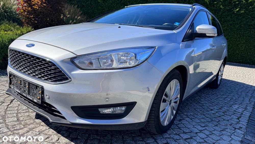 Ford Focus - 1