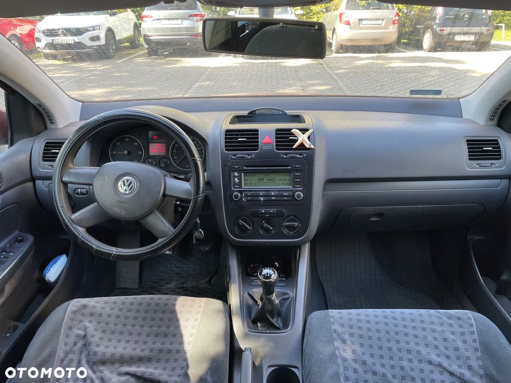 Volkswagen Golf V 1.9 TDI Trendline - 8