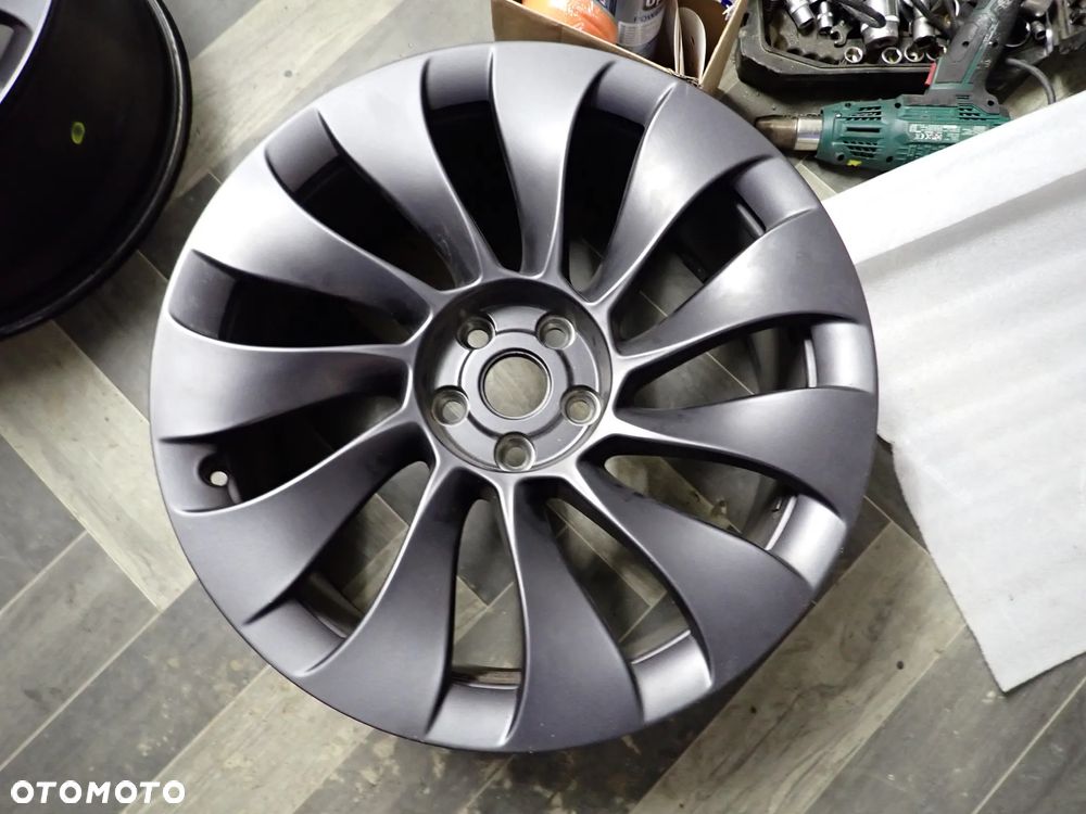 TESLA MODEL 3 FELGI 20' 20x9.0J ET34 5x114.3 104426700A - 1