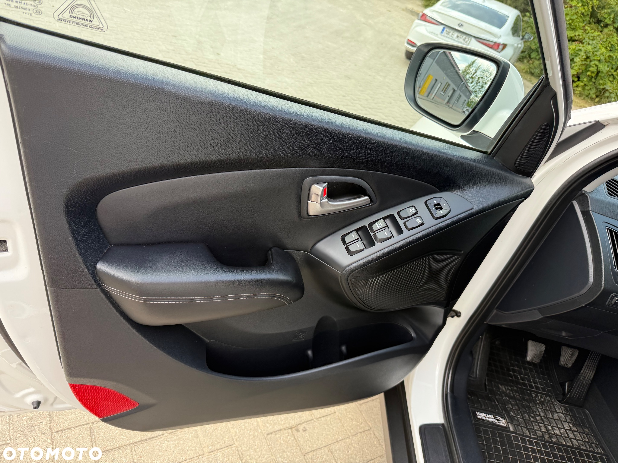 Hyundai ix35 1.6 2WD Fifa World Cup Edition - 15