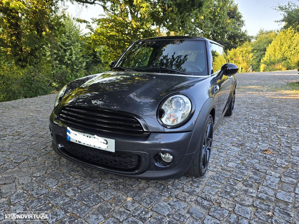 MINI 3 Portas Cooper D - 10