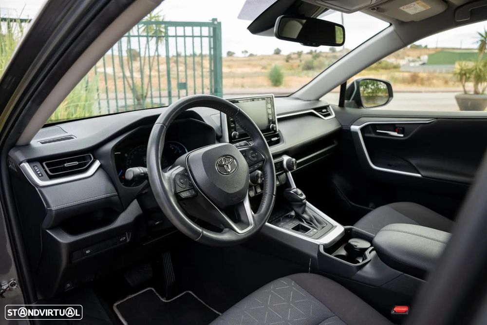 Toyota RAV4 2.5 HDF Comfort - 19