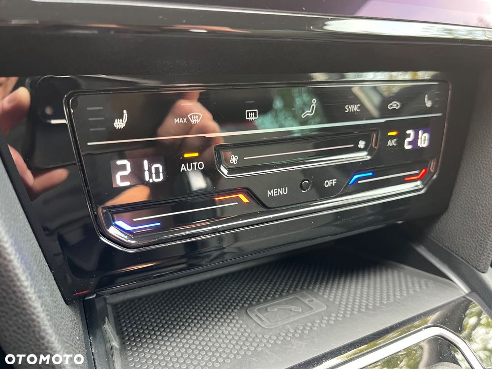 Volkswagen Passat 2.0 TDI SCR Style DSG - 29
