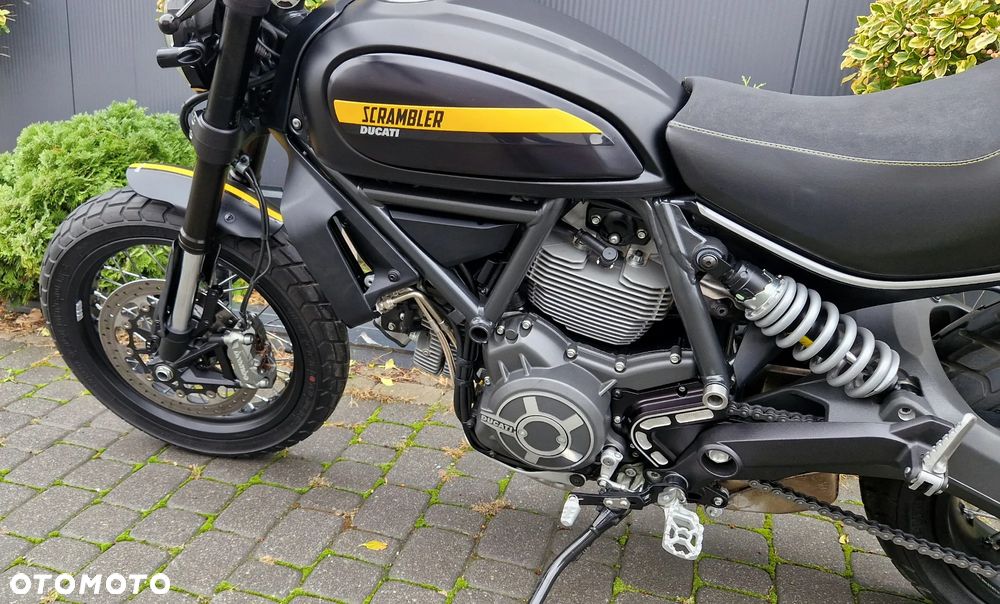 Ducati Scrambler - 36