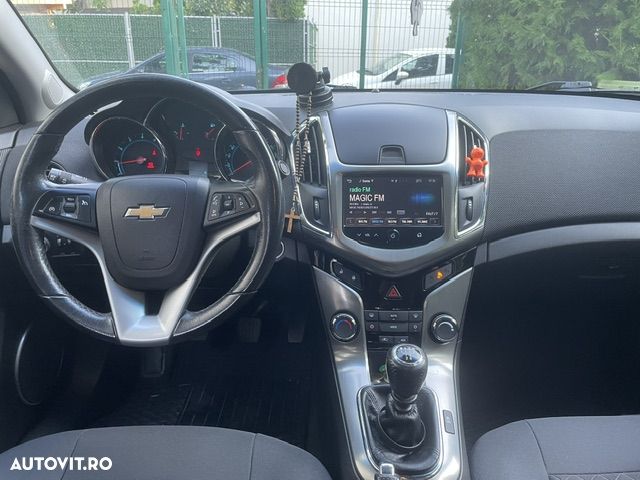 Chevrolet Cruze 1.8 Ecotec LTZ+ - 7