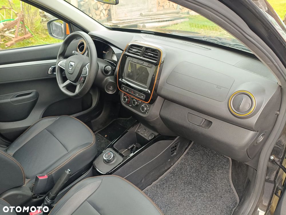 Dacia Spring - 17