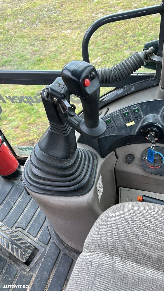 Case Super 590 SR-4PS, *4 x cupe* - 12