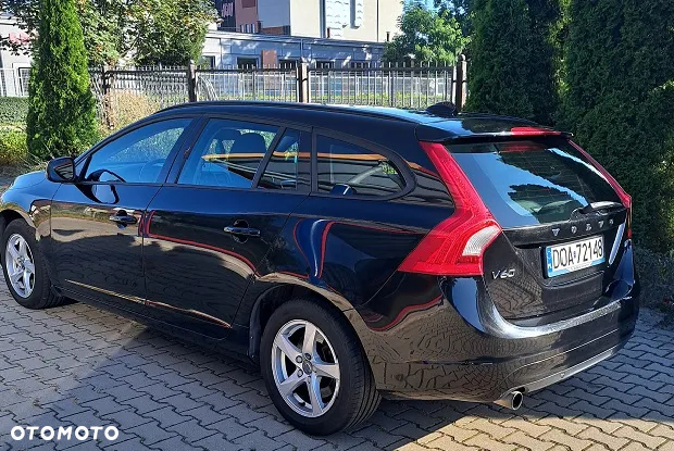 Volvo V60 D2 Drive-E Kinetic - 3