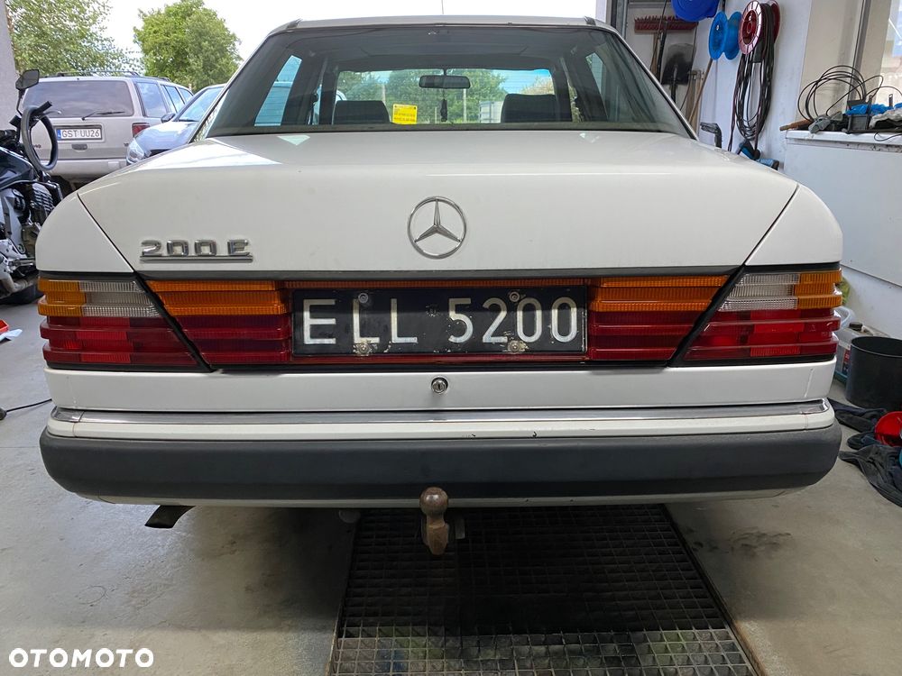 Mercedes-Benz W124 (1984-1993) - 9