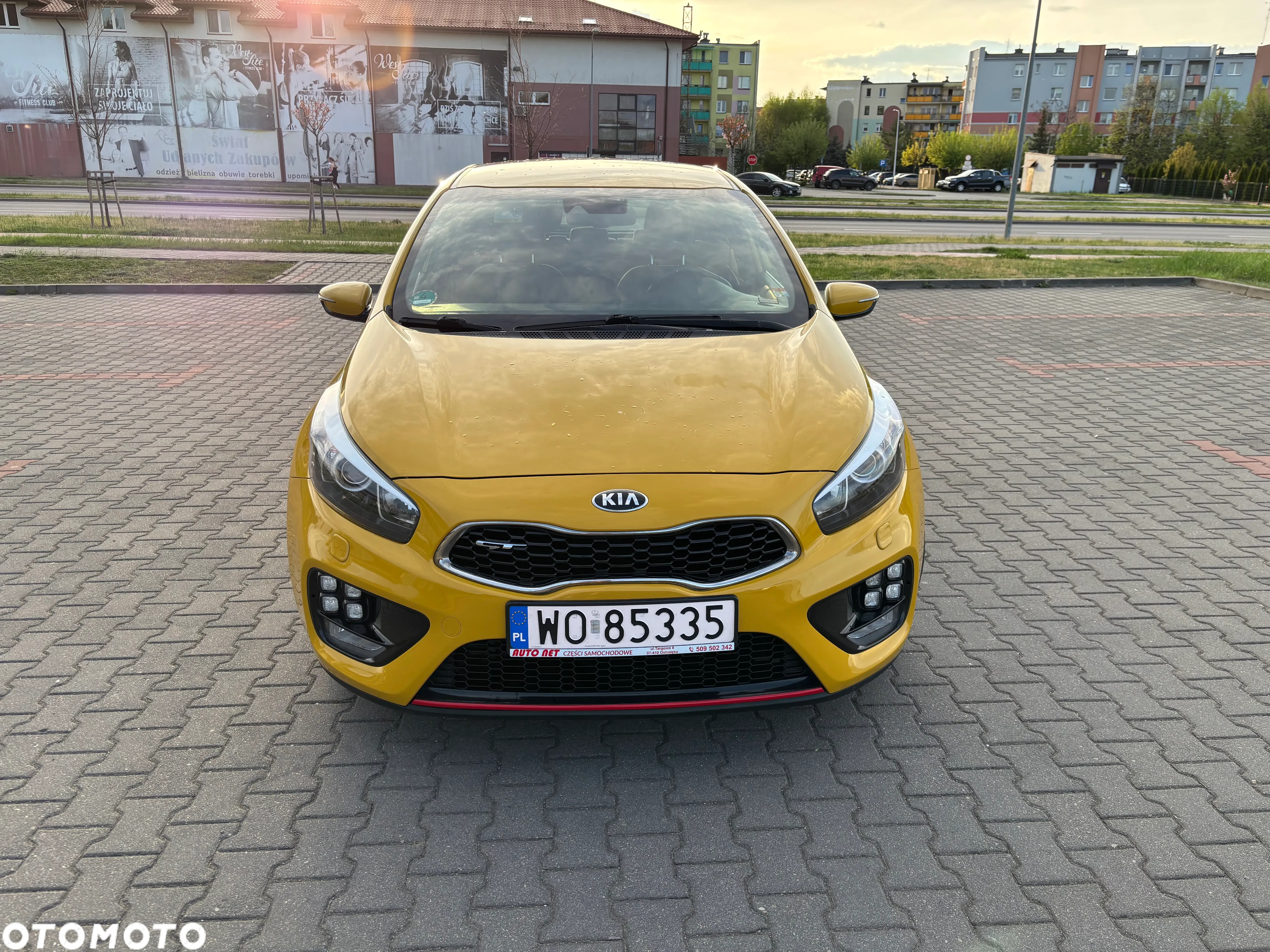 Kia Ceed Cee'd 1.6 T-GDI GT - 3