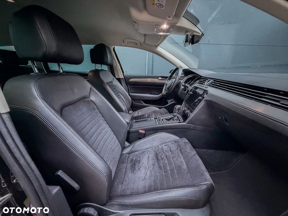 Volkswagen Passat Variant - 25
