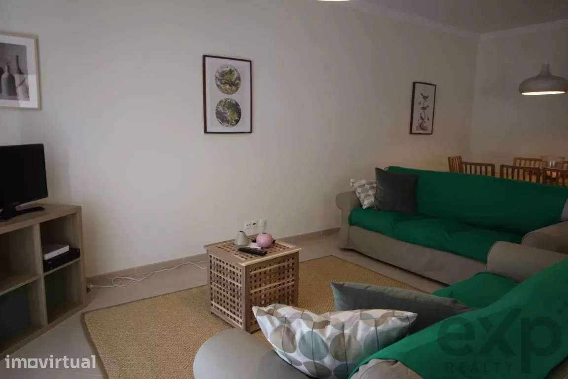 Vende-se moradia T4, em Condomínio Fechado - Grande imagem: 3/36