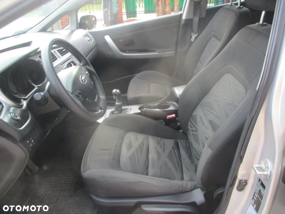 Kia Ceed Cee'd 1.6 CRDi L - 31