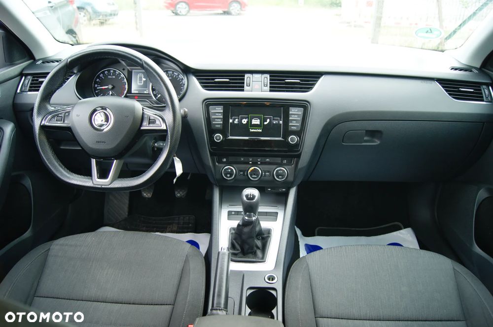Skoda Octavia 1.6 TDI (Green tec) Ambition - 24