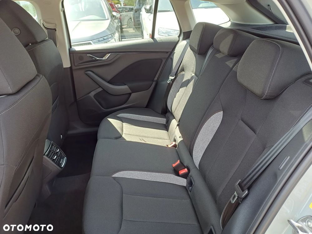 Skoda Scala 1.5 TSI Drive DSG - 27