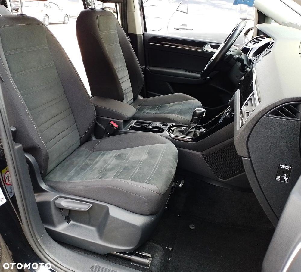 Volkswagen Touran 2.0 TDI BMT Highline DSG - 34