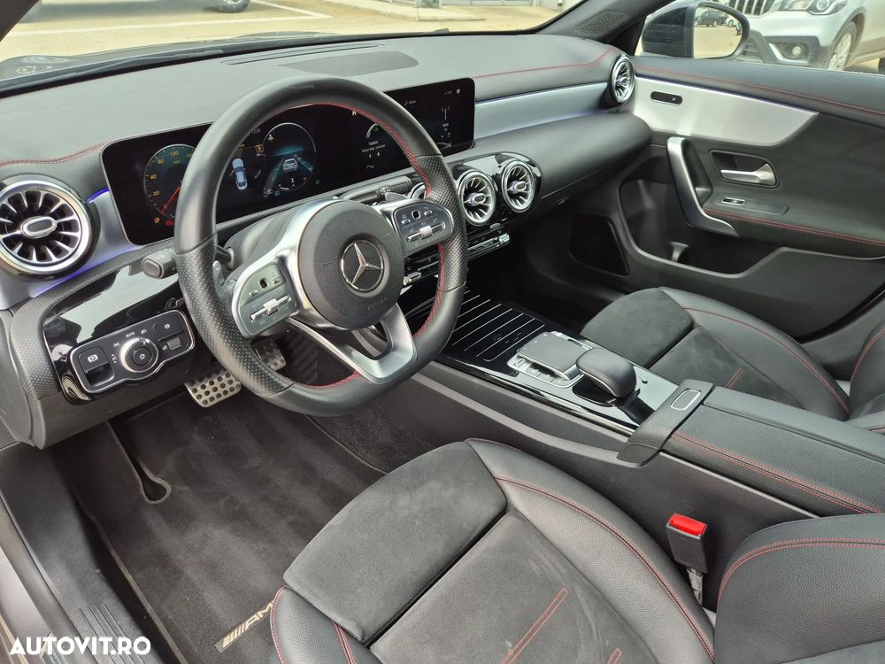 Mercedes-Benz CLA 200 7G-DCT AMG Line - 11