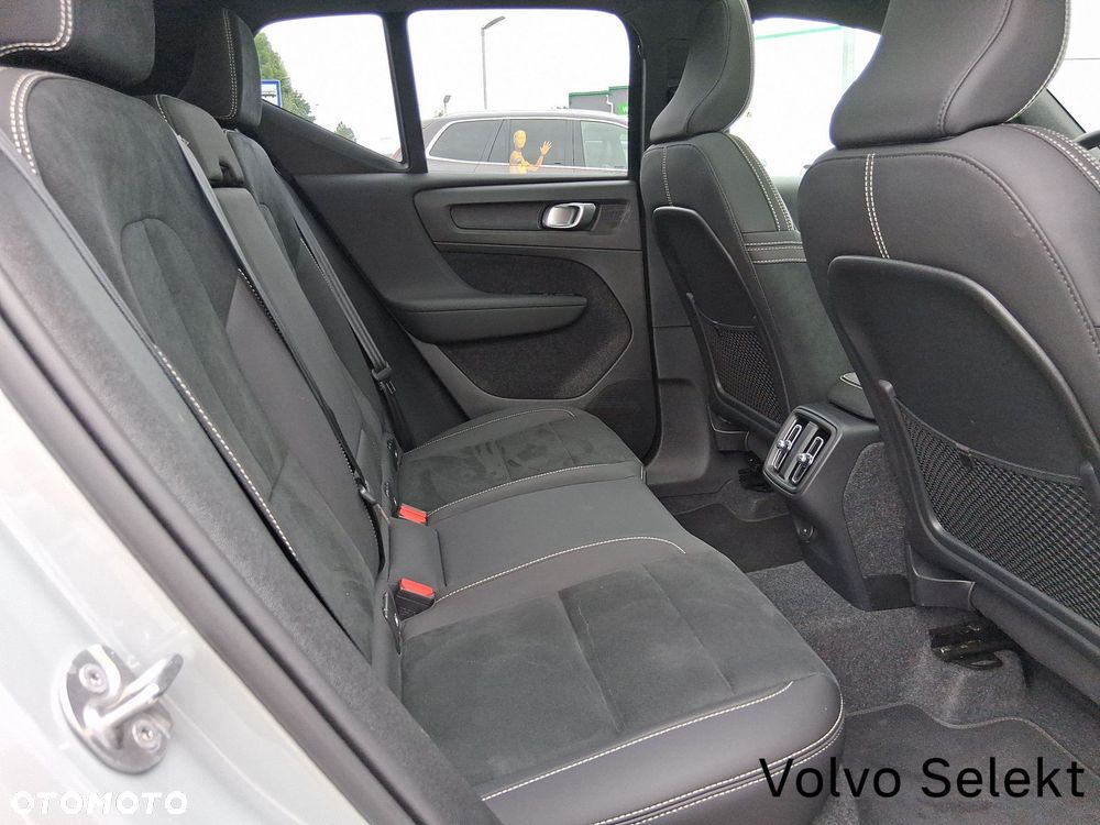 Volvo XC 40 - 15