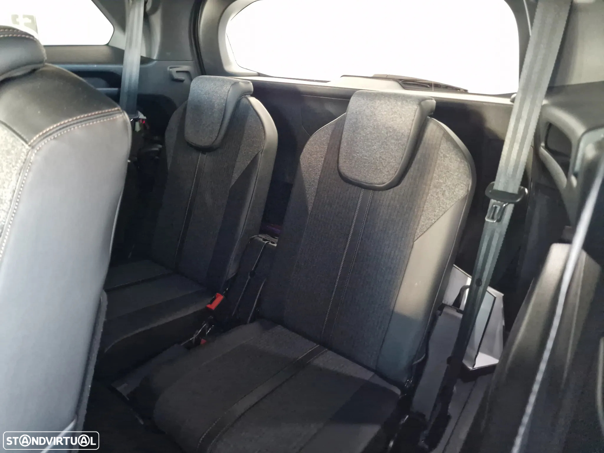 Peugeot 5008 2.0 BlueHDi GT Line - 24