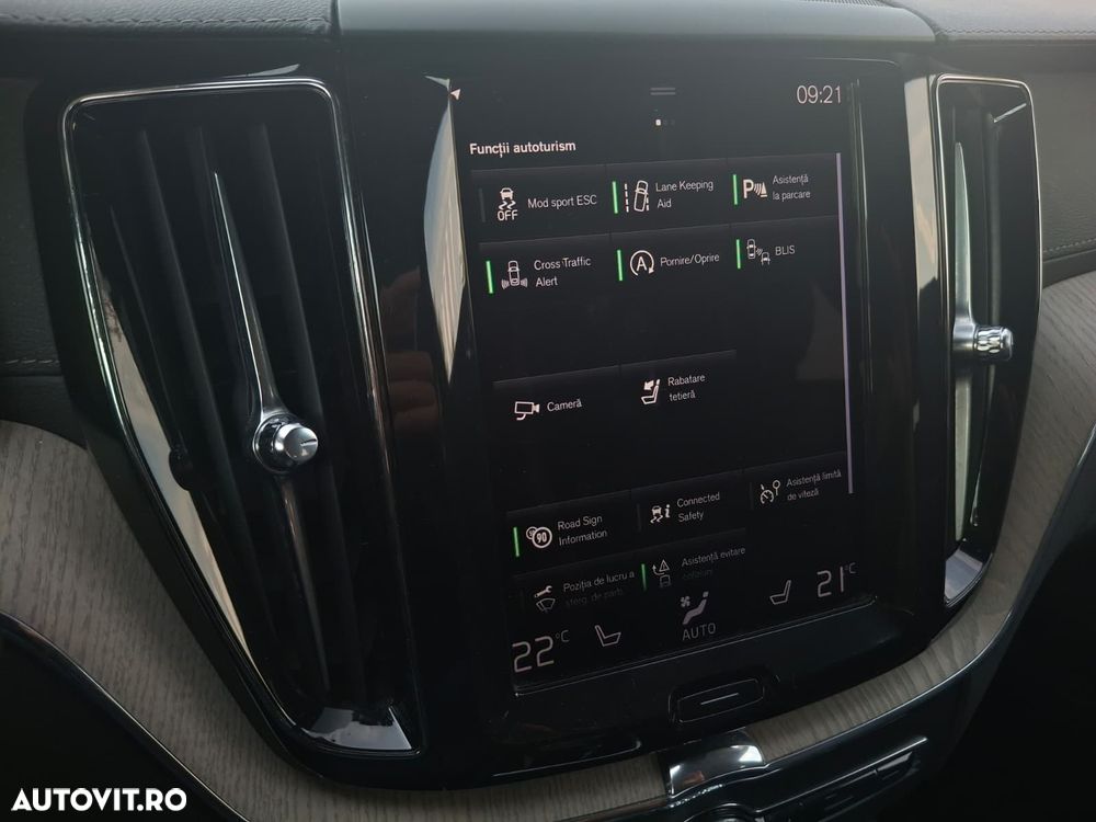 VOLVO XC60 2021 — imagine 21
