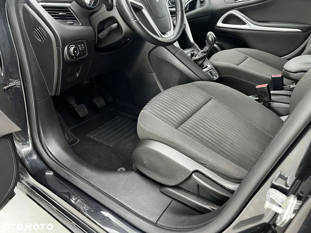 Opel Zafira Tourer 2.0 CDTI Active - 19