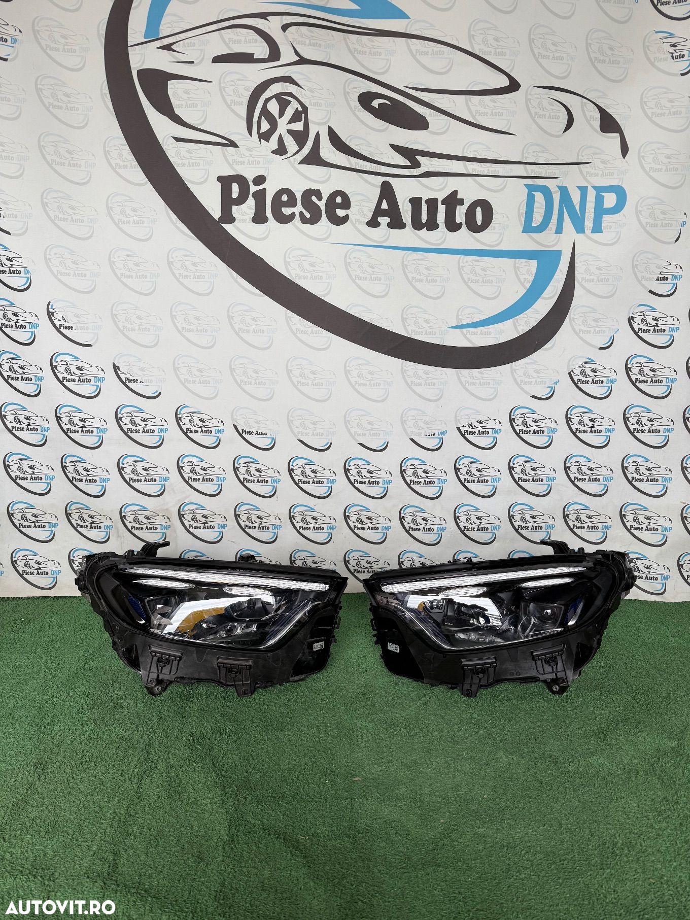Far stanga dreapta Mercedes GLC w254 x254 digital light full led 2022-2025 - 1