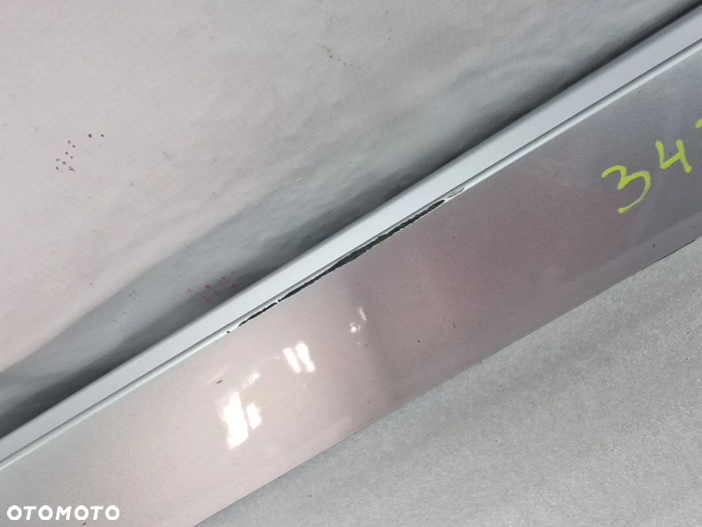 VW PASSAT B8 3G0 14- PRAWA LISTWA PROGOWA / NAKŁADKA PROGU , CZARNA , BIAŁA , SREBRNA , NR 3G0853858F , NR AUKCJI PR347 - 29