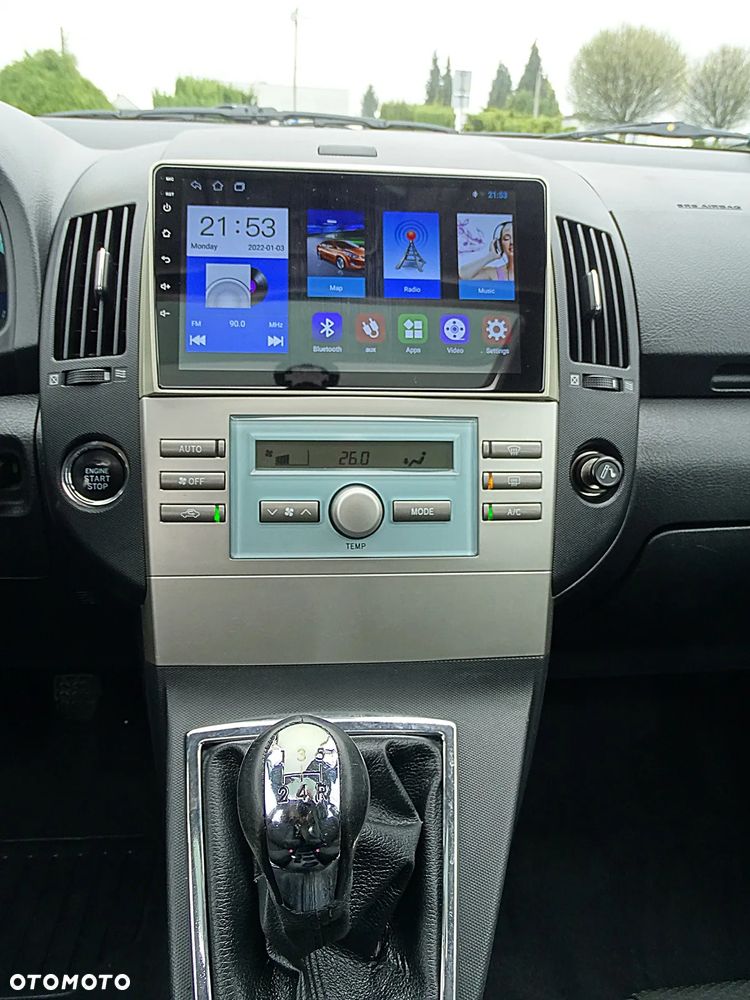 Toyota Corolla Verso 1.8 Prestige 7os - 29