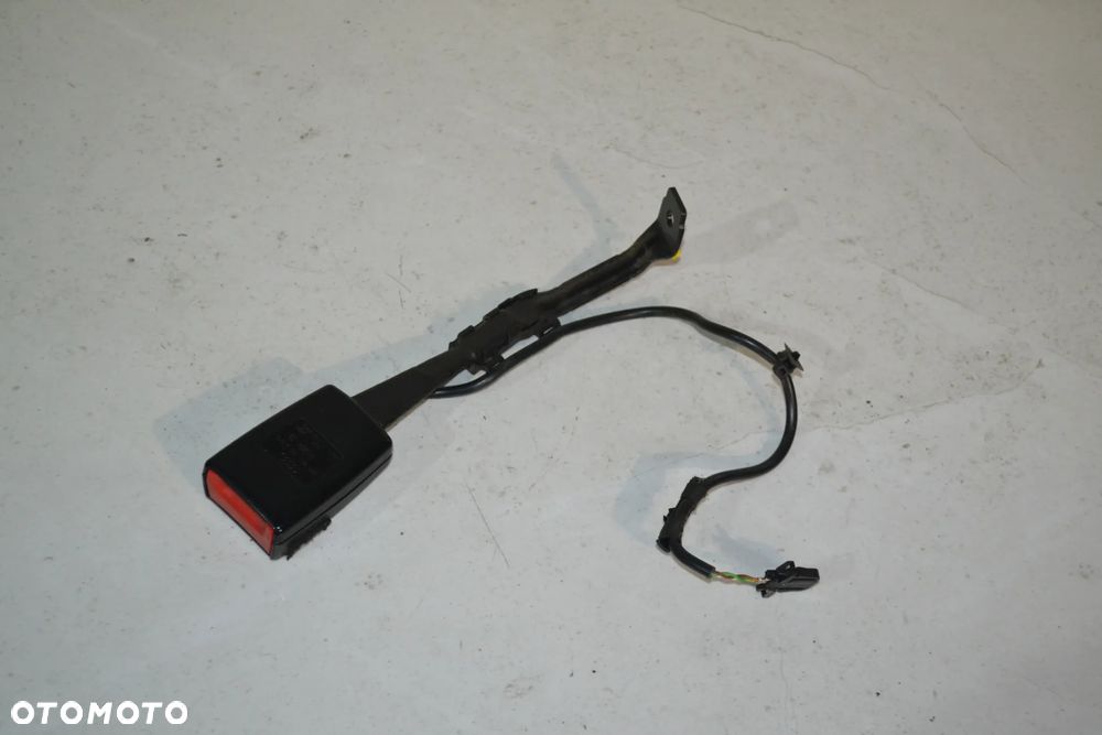 AUDI A3 8P ZAPIĘCIE ZAPINKA PASA BEZPIECZEŃSTWA LEWA PRZÓD PRZEDNIA 8P0857755D