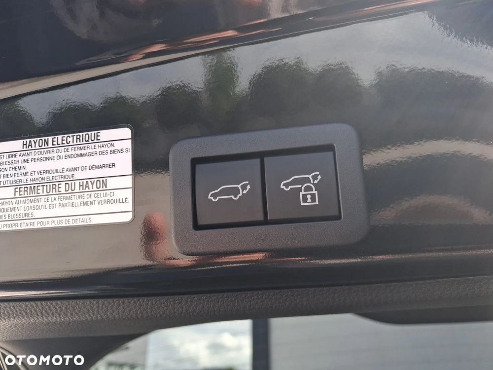 Toyota Yaris Cross - 21