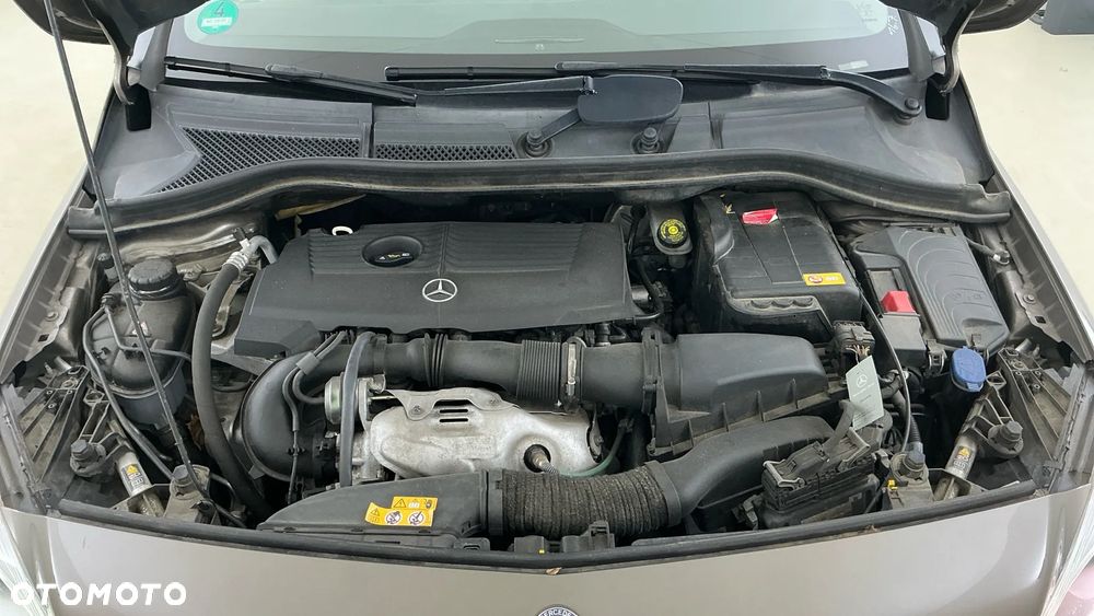 Mercedes-Benz Klasa B 200 7G-DCT Style - 11