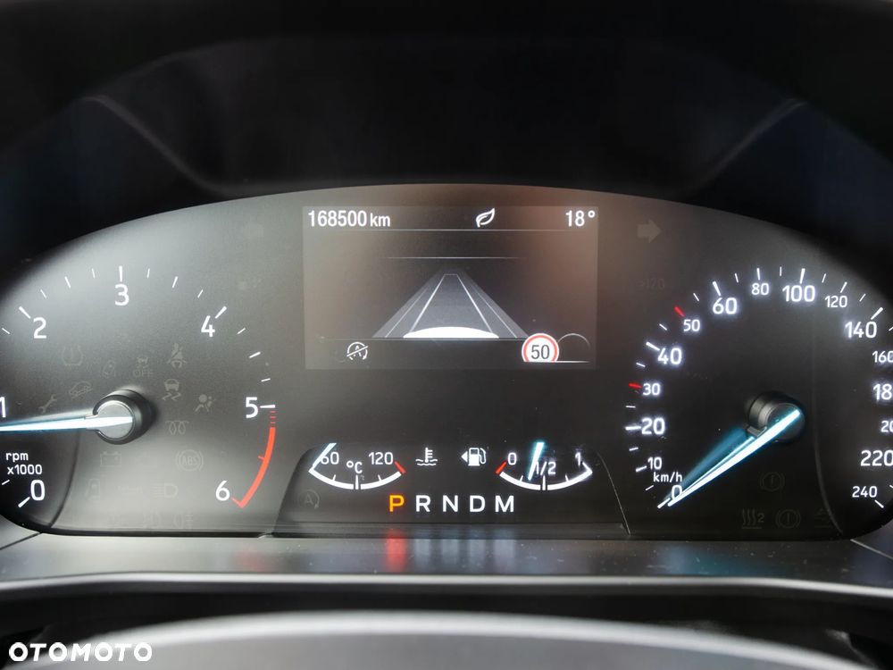 Ford Focus - 23