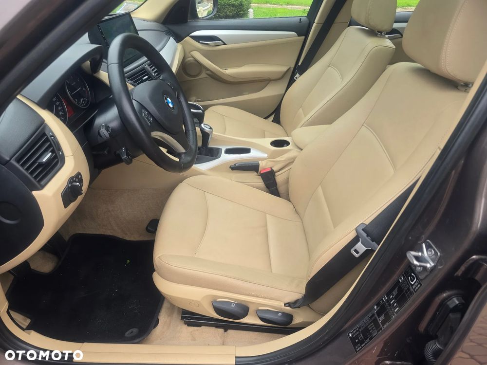 BMW X1 - 13