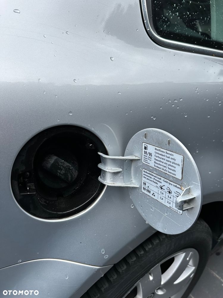 Volkswagen Passat 2.8 V6 4Mot Highline Tiptr - 30