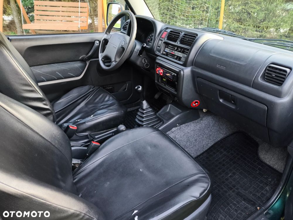 Suzuki Jimny 1.3 - 22