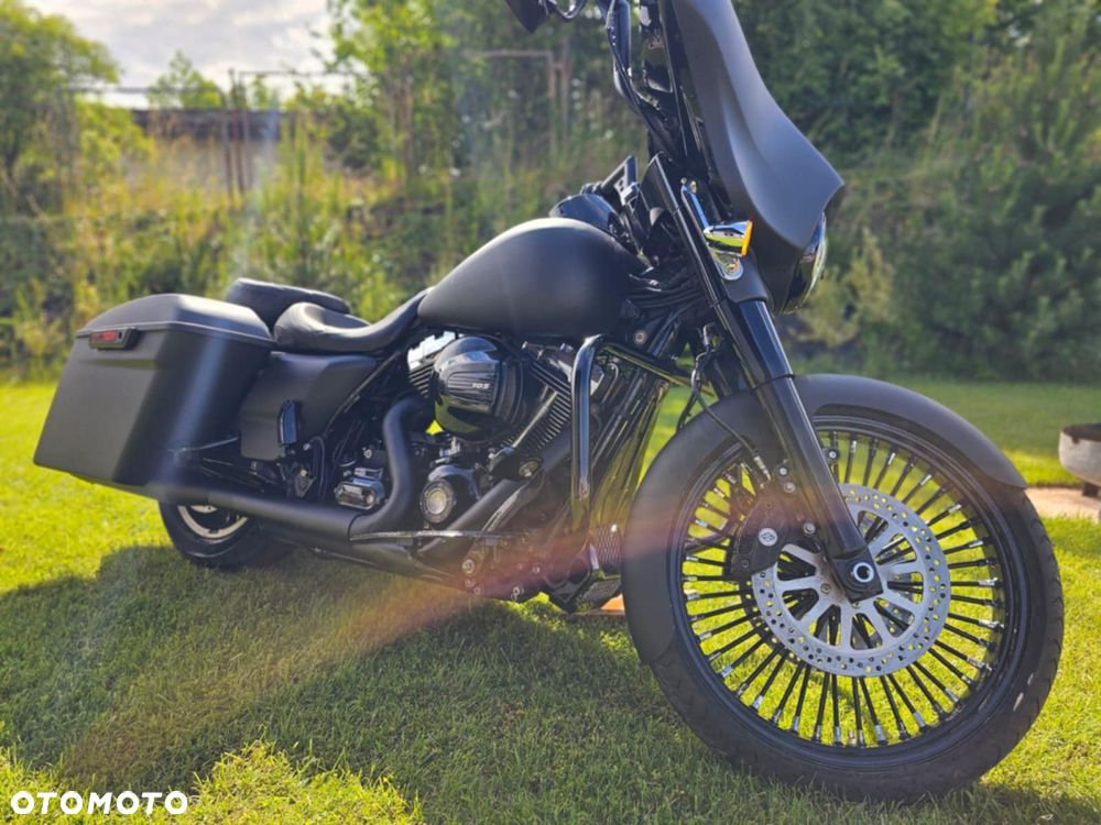 Harley-Davidson FLHXS Special - 2