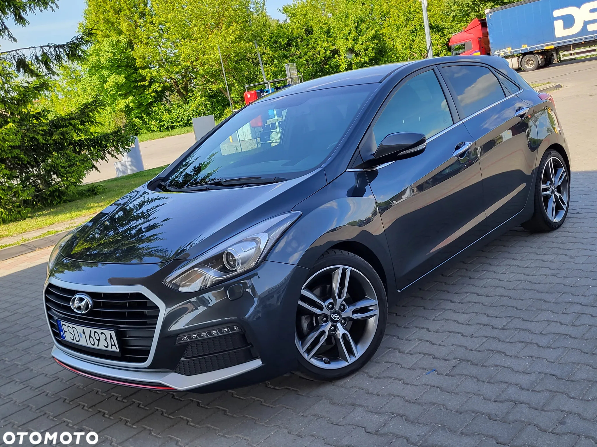 Hyundai i30 1.6 GDI Turbo Luxury - 2