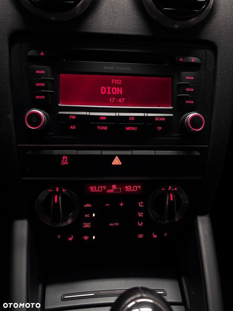 Audi A3 Sportback 1.6 Ambiente - 14