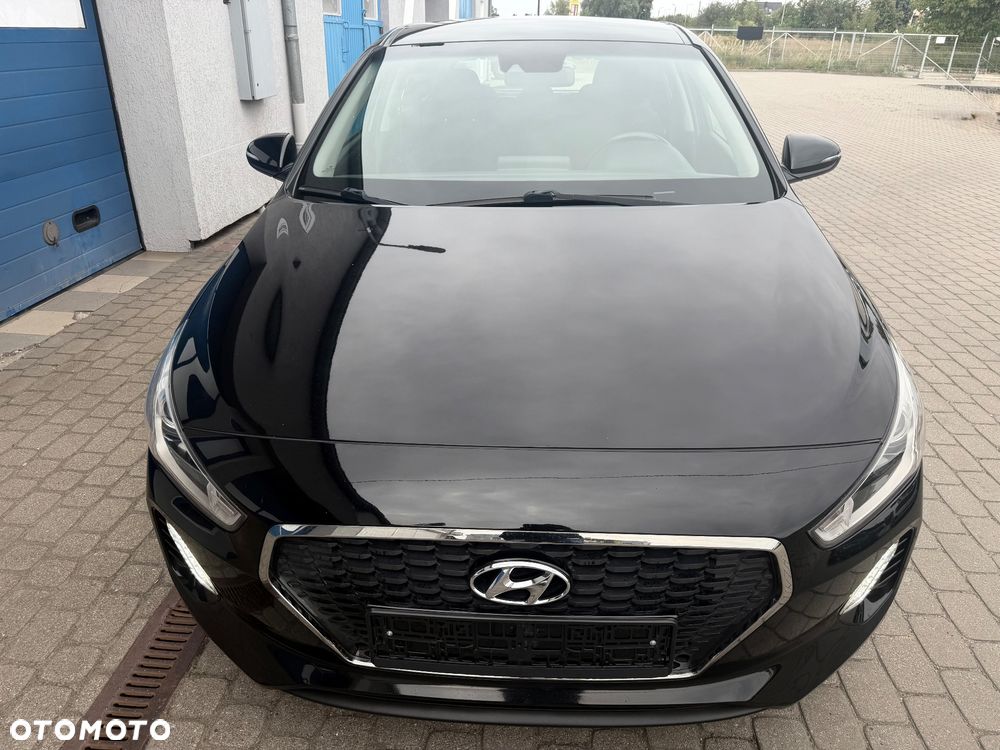 Hyundai i30 blue 1.6 CRDi Style - 2