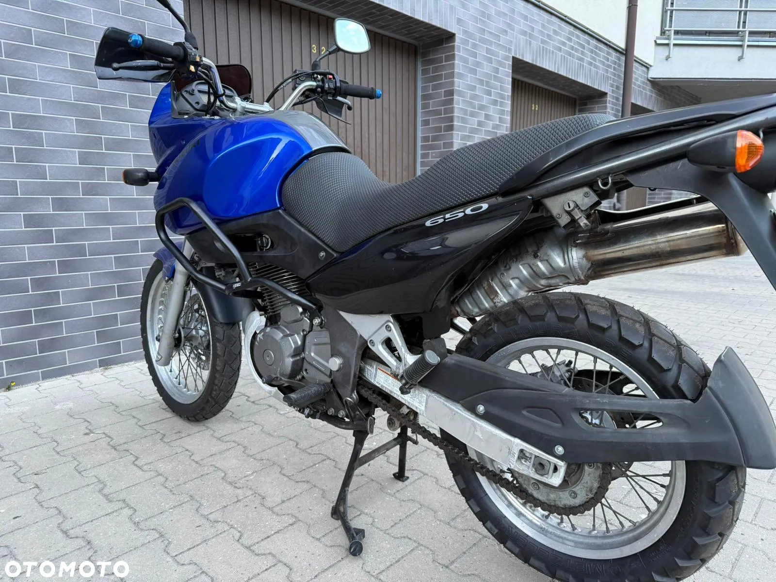 Suzuki XF