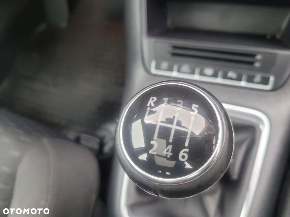 Volkswagen Tiguan - 9