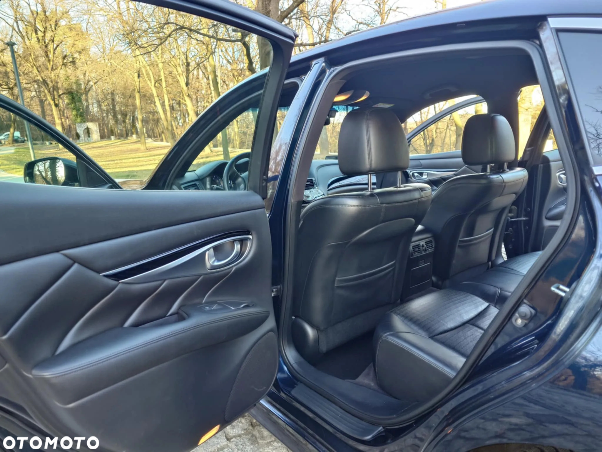 Infiniti Q70 2.2d Sport Tech EU6 - 14