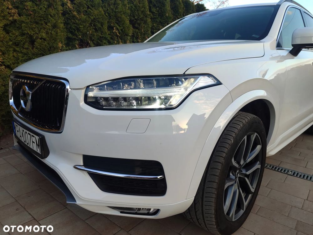 Volvo XC 90 B5 D AWD Geartronic Momentum - 28