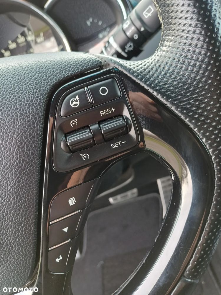 Kia Ceed 1.6 CRDi GT Line DCT - 22