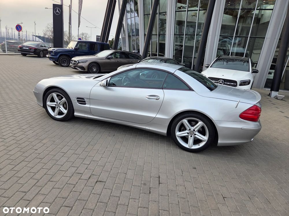 Mercedes-Benz SL - 16