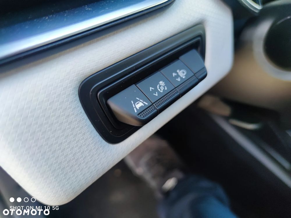 Renault Clio TCe 90 EQUILIBRE - 21