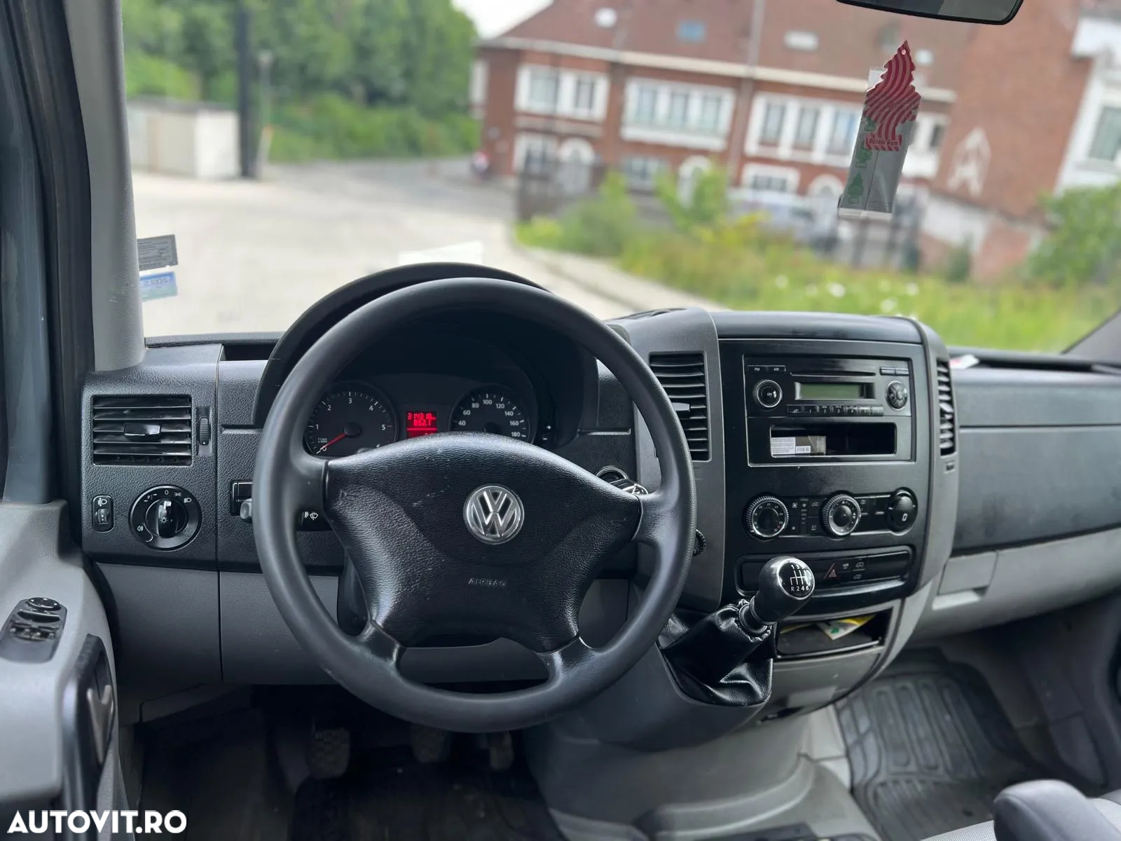Volkswagen Crafter - 9