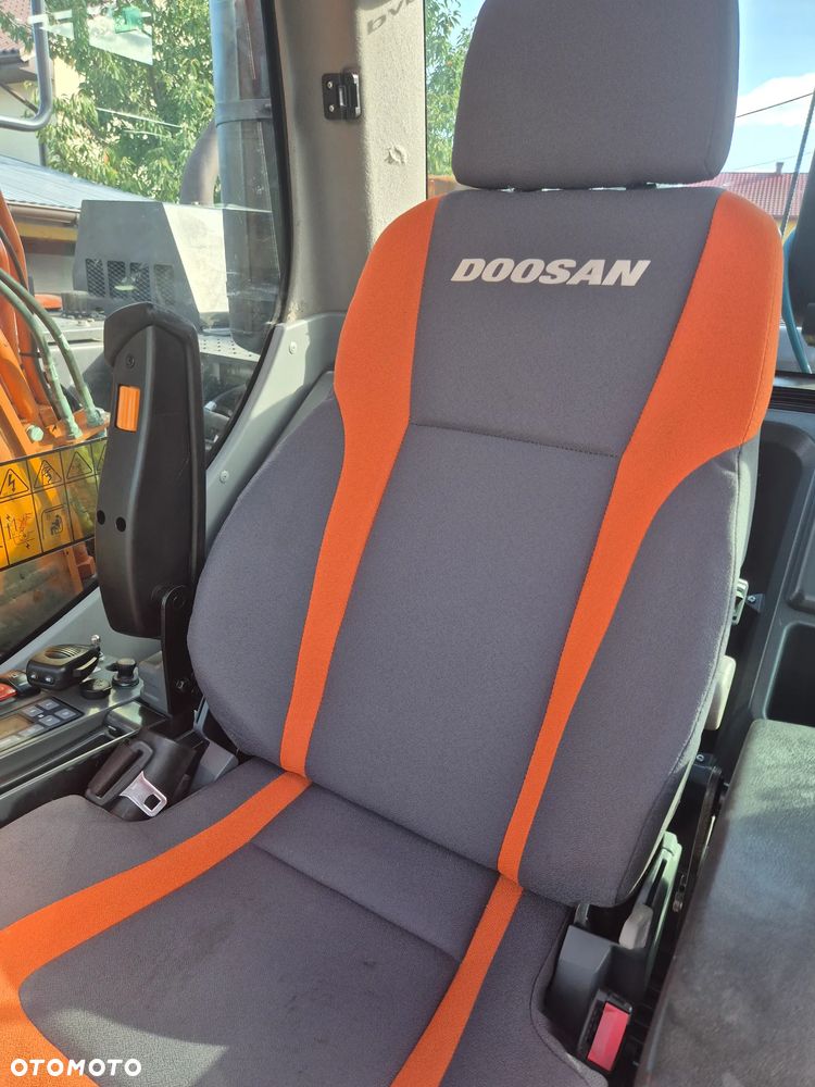 Doosan DX 170 W - 16