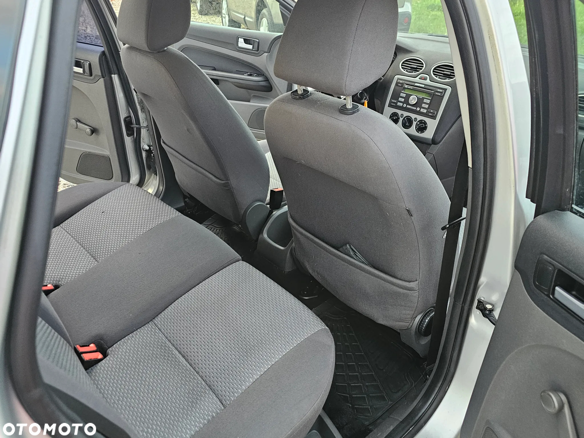 Ford Focus 1.6 Trend - 13